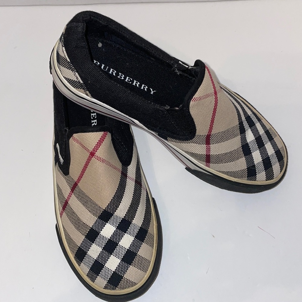 Burberry Slip on sneakers - Picture 1 of 5